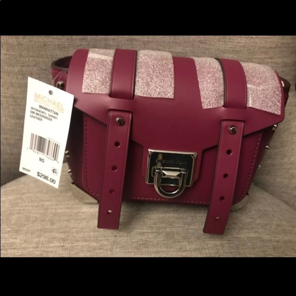 Michael Kors Manhattan Garnet/Silver Crossbody